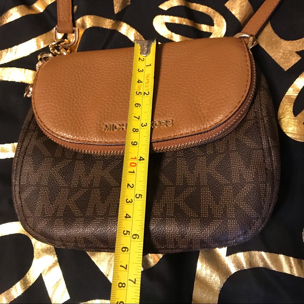 ✨Michael Kors Crossbody bag👜 - Picture 3 of 8